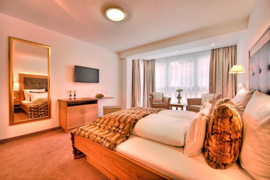 Hotel Garni Urezza Ischgl Exterior foto